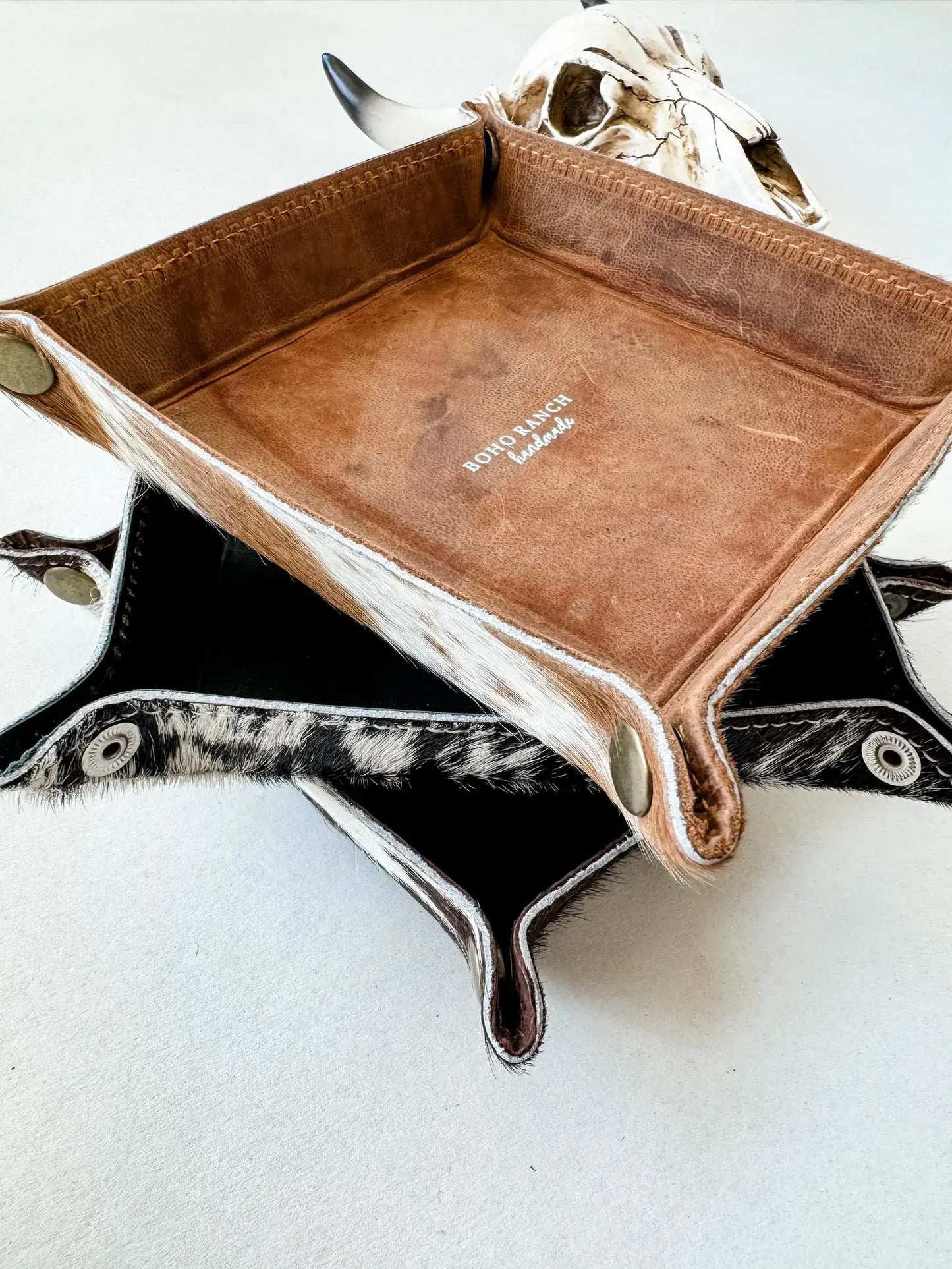 COWHIDE LEATHER TRAY - jewelry storage keys 