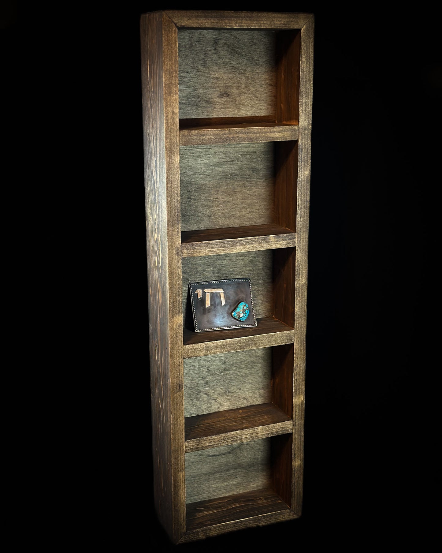 5 Slot Buckle Shelf