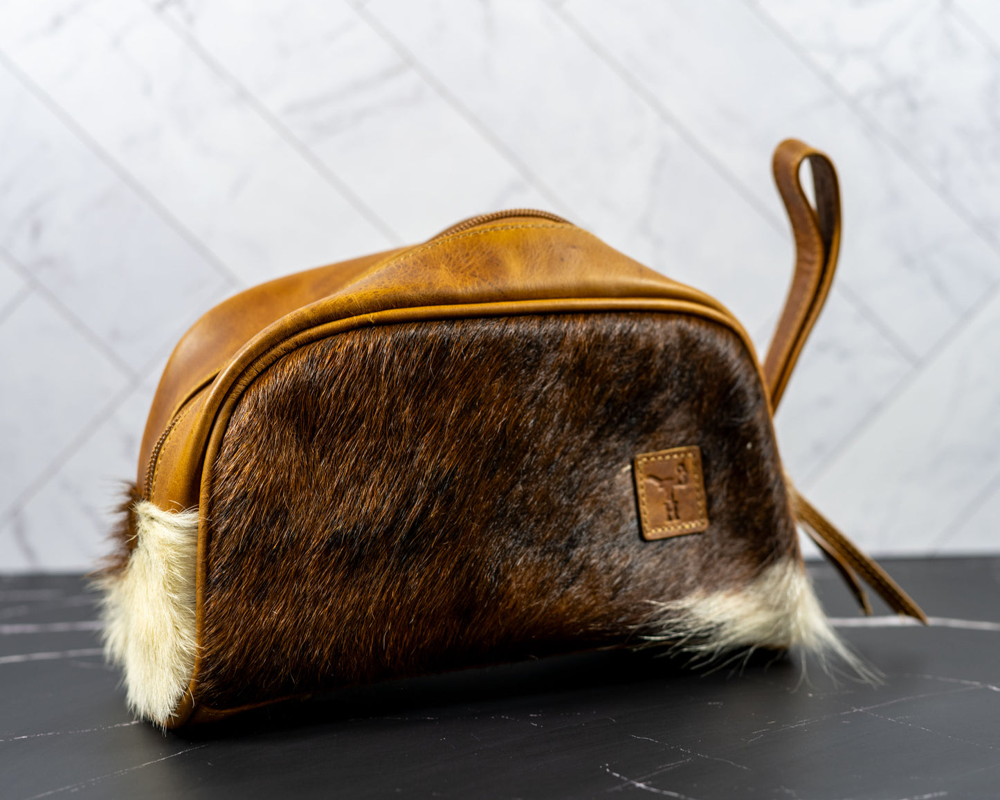 Cowhide Leather Toiletry Dopp Kit Travel Bag
