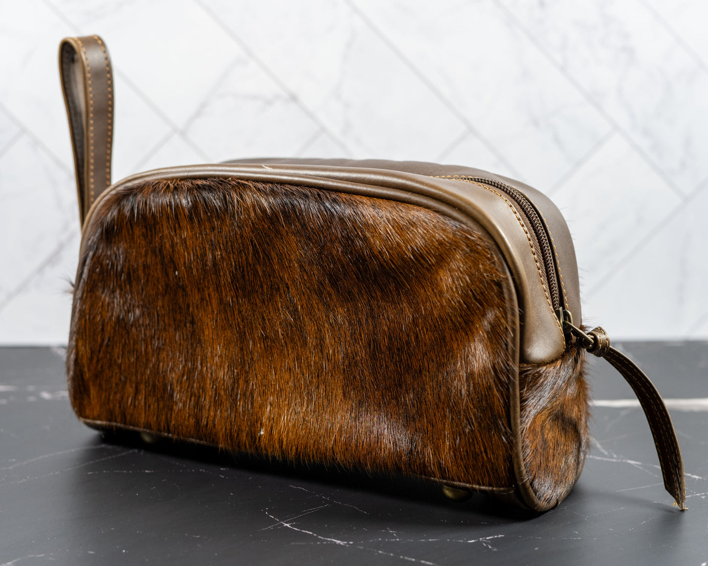 Cowhide Leather Toiletry Dopp Kit Travel Bag