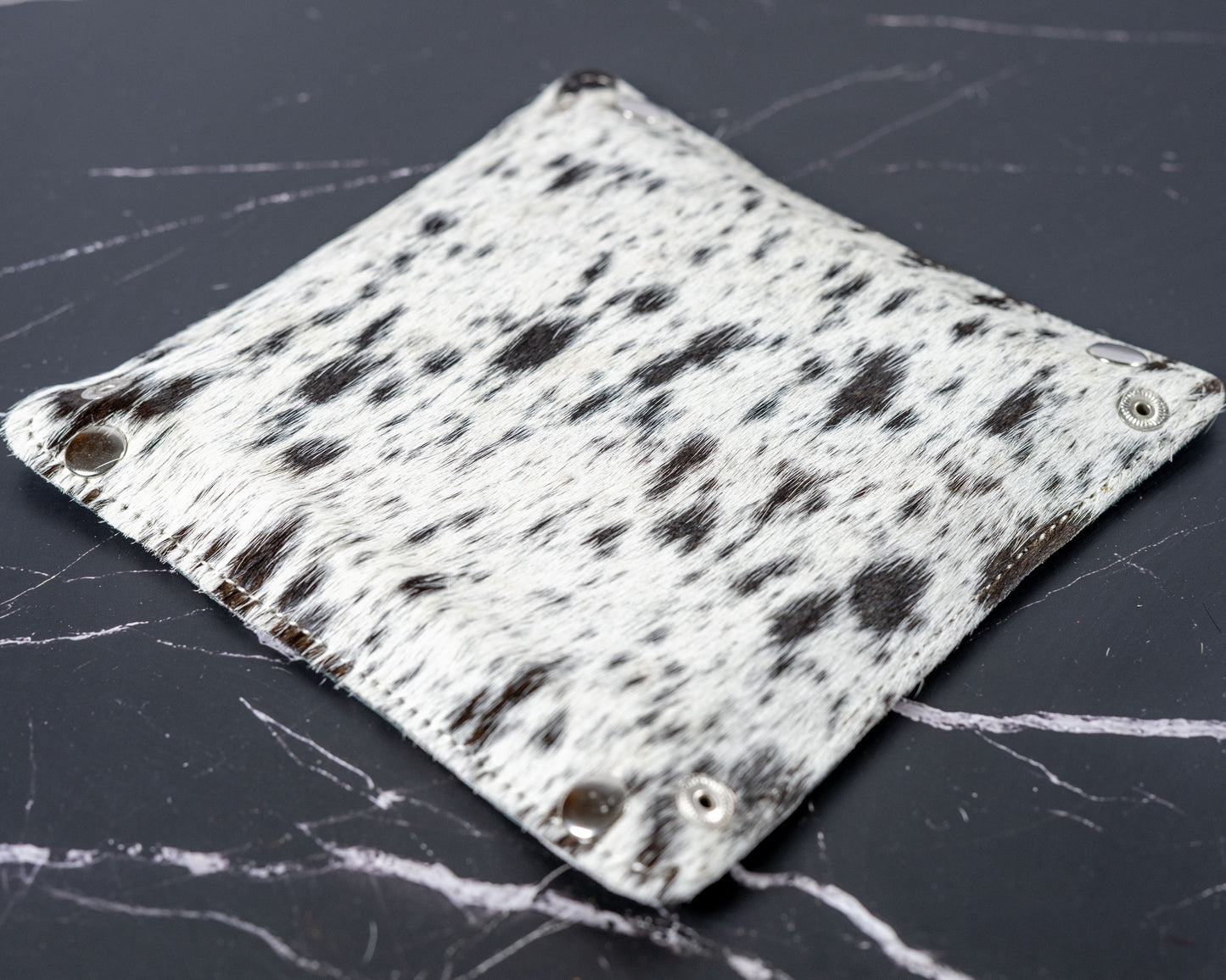 COWHIDE LEATHER TRAY - jewelry storage keys 