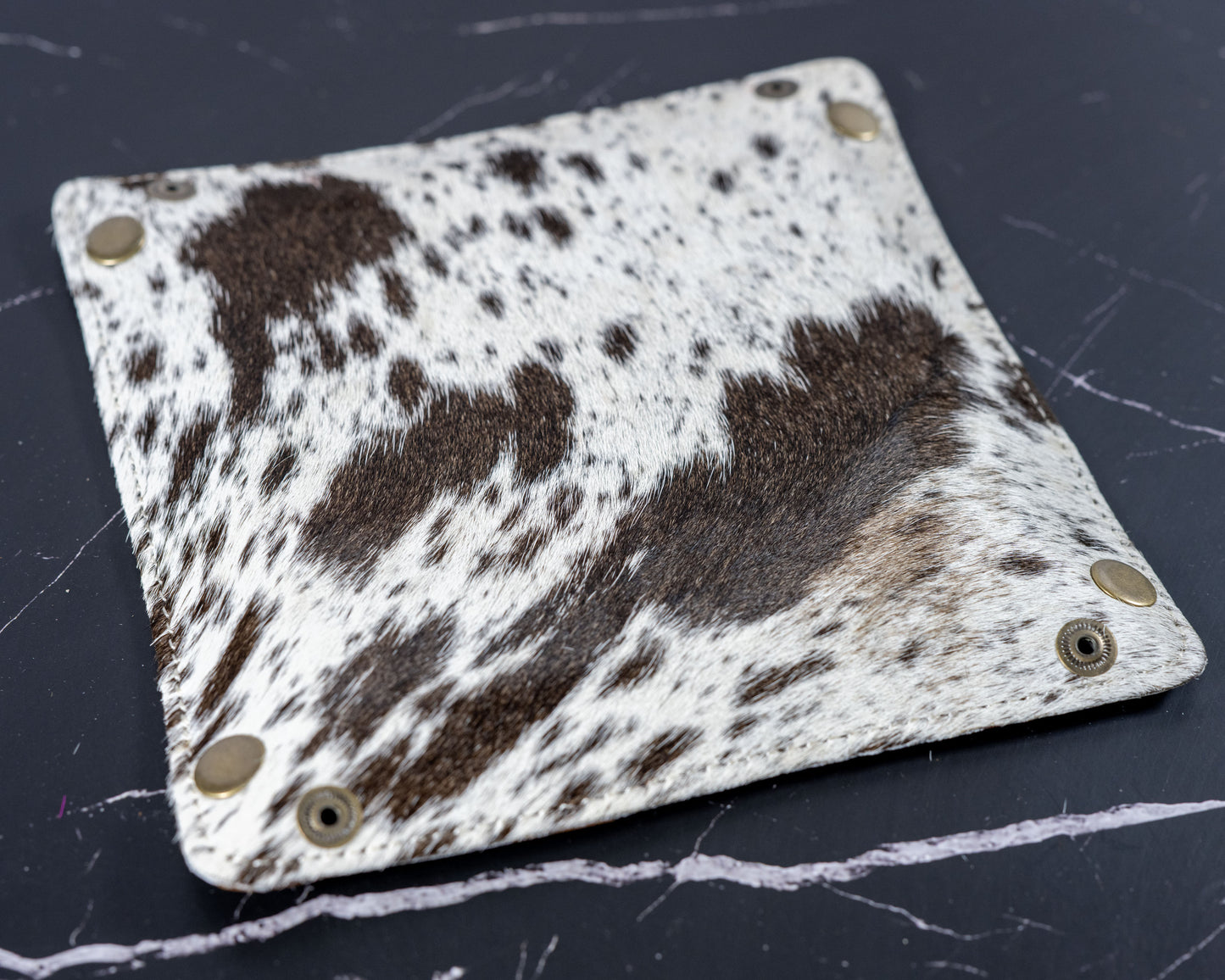 COWHIDE LEATHER TRAY - jewelry storage keys 